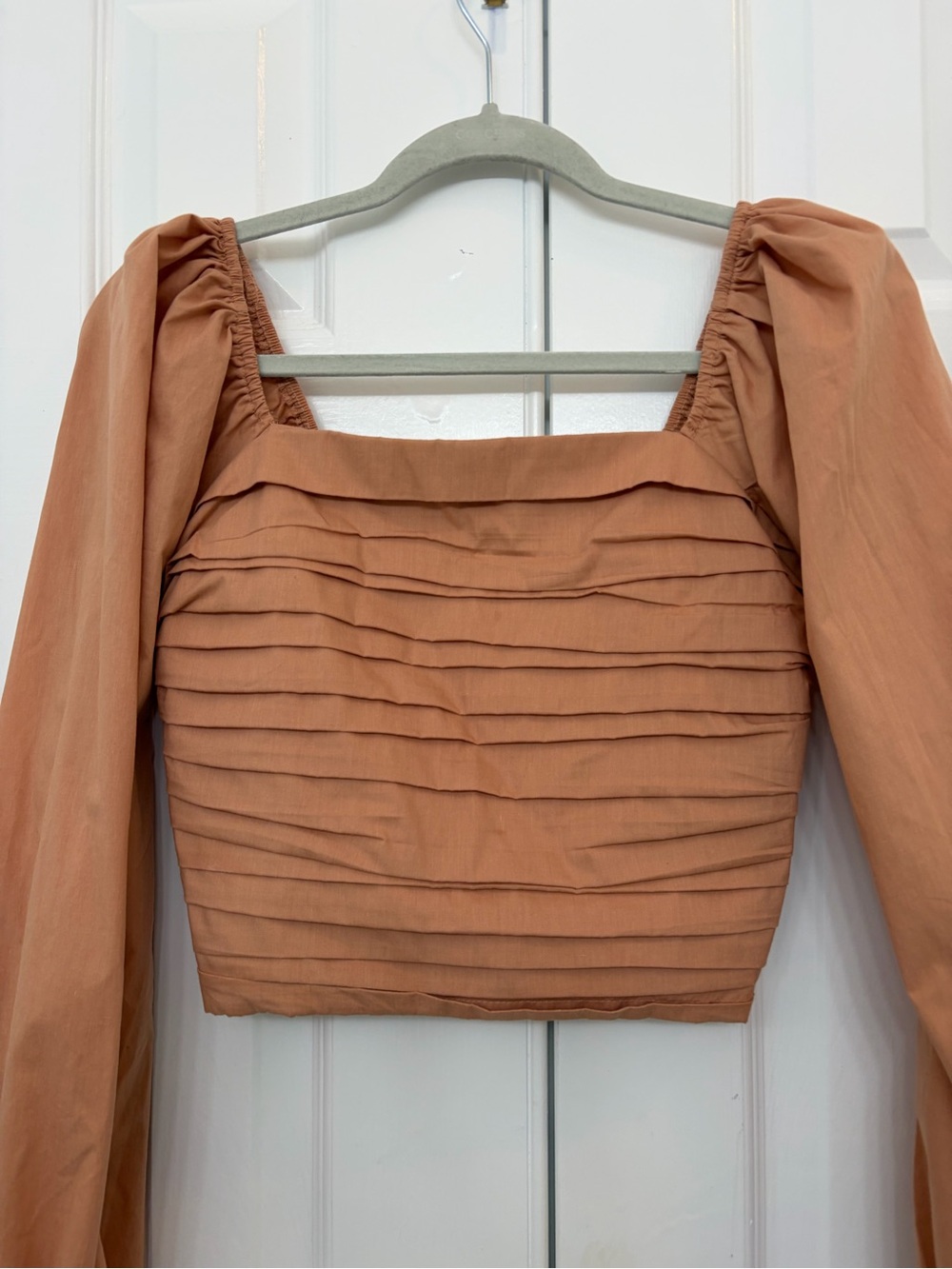 Abercrombie & Fitch Pleated Smocked Square-Neck•Puff Sleeve•terracotta•ballet•SM - Picture 8 of 16